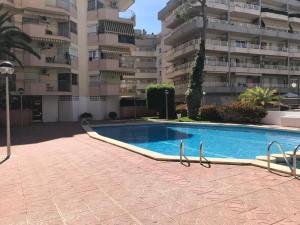 Πισίνα στο ή κοντά στο Lovely one bedroom with terrace and pool