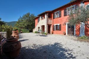 Gallery image of Casale Rosso in Castel San Felice