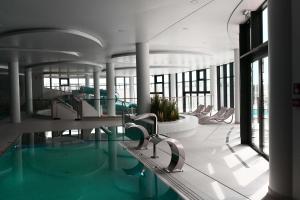 Bazén v ubytovaní Apartament A101 Polanki Aqua alebo v jeho blízkosti