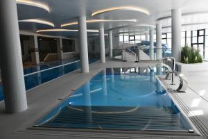 Bazén v ubytovaní Apartament A101 Polanki Aqua alebo v jeho blízkosti
