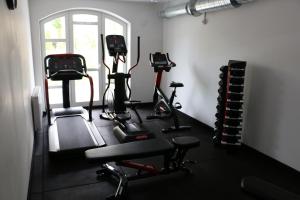 Centrum fitness w obiekcie Apartament Żeromskiego 17 - Insel Apartamenty