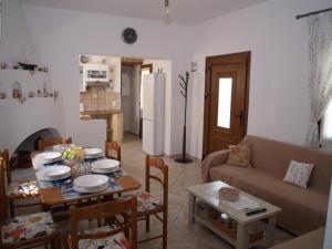 Kuchyň nebo kuchyňský kout v ubytování ilioni house