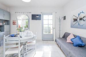 Fotografie z fotogalerie ubytování Calma Luxury Apartments #4 Sozopoli in Halkidiki v destinaci Sozopoli