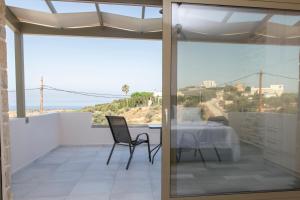 Balkón nebo terasa v ubytování AEONIOS LUXURY VILLA