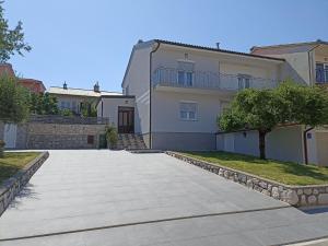Budova, v ktorej sa dovolenkový dom nachádza