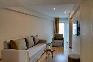 Zona d'estar a Leo Suites