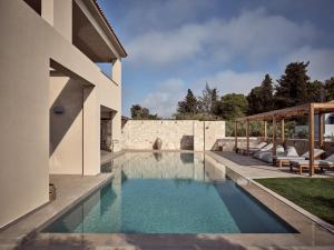 The swimming pool at or close to Cielo villas - An Authentic Mediterranean Living