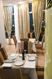 Posezení v ubytování Privé City Hotel