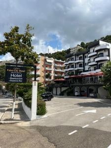 Budova, kde se hotel nachází