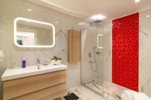 Koupelna v ubytování La Mer Comfort + 26 fotografií