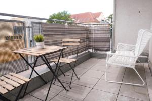 Balkón nebo terasa v ubytování FULL HOUSE Studios - KornhausPremium Apartment - Balkon, WiFi