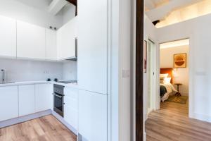 Kuchyň nebo kuchyňský kout v ubytování Puerta Real Home Apartment 2