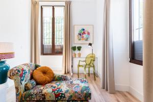 Postel nebo postele na pokoji v ubytování Puerta Real Home Apartment 2