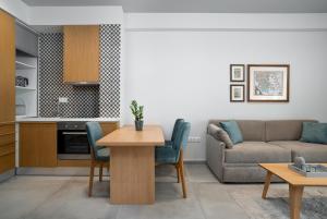 Gallery image of Crown Designed Apartments in Athens