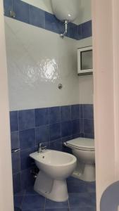 A bathroom at Affittacamere delle rose