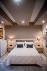Postel nebo postele na pokoji v ubytování Luxury Penthouse with private pool