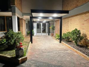 Exteriér alebo vchod do ubytovania Appartement ‘’Los Pinos’’ 50m de la plage