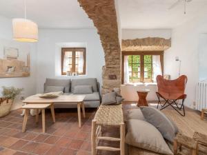 Posedenie v ubytovaní Preciosa casa rural en el centro de Peratallada