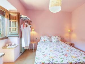 Posteľ alebo postele v izbe v ubytovaní Preciosa casa rural en el centro de Peratallada
