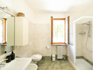 Een badkamer bij Luminosa casetta per due