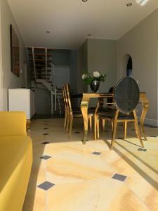 Zdjęcie z galerii obiektu Magnifique Villa Biarritz , Jardin et Terrasse w Biarritz +37 zdjęć