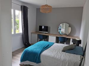 Zdjęcie z galerii obiektu Landaise *SPA Terrain arboré w mieście Azur