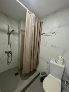 Ένα μπάνιο στο RHEA Studio Down Town Nicosia