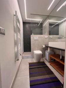 A bathroom at Rione Monti Studio Apt with private garden
