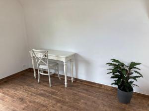 Foto dalla galleria di Rustig appartement in het groen met terras a Kontich