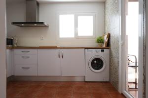 Kuchyňa alebo kuchynka v ubytovaní Apartamento La Barca