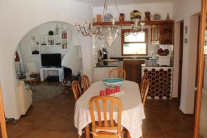 Η κουζίνα ή μικρή κουζίνα στο Casa Caliente