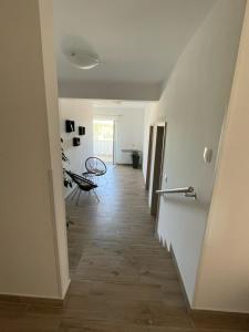 Telewizja i/lub zestaw kina domowego w obiekcie Apartman Varea