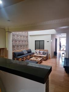 Posezení v ubytování HOSPEDAJE EN ESPLENDOR + 37 fotografií
