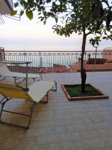 Balkón alebo terasa v ubytovaní Casa vacanze Blu Taormina