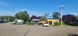 Budova, v ktorej sa hotel nachádza