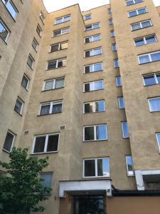 Budynek, w którym mieści się apartament