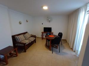 Μια τηλεόραση ή/και κέντρο ψυχαγωγίας στο Intersur Villa Gesell