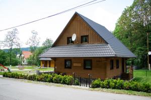 The building in which az apartmanházakat is located