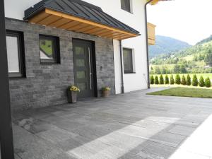 Nespecifikovaný výhled na hory nebo výhled na hory při pohledu z apartmánu