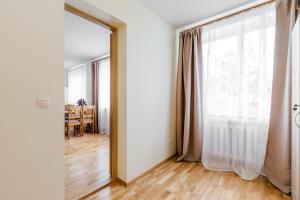 Postel nebo postele na pokoji v ubytování Tallinna mnt 2, Apartment 3