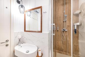 A bathroom at The Old Court Council Luxury mansion by Ifigeneia
