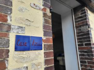Certifikát, ocenenie alebo iný dokument vystavený v ubytovaní Casa Azul - Omaha Beach