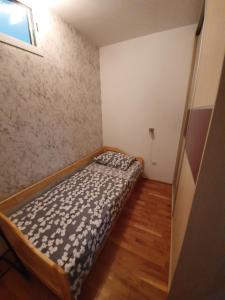 Posteľ alebo postele v izbe v ubytovaní Apartment Diana Split Znjan