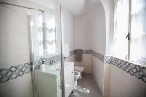A bathroom at Al Porticciolo