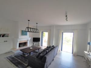 ポルト・ヘリにあるArchos Seafront Apartmentsのギャラリーの写真