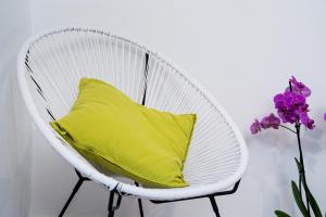 A seating area at Domus Enea
