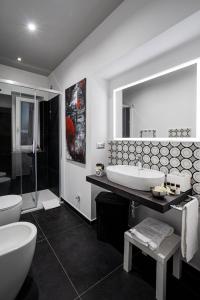 Koupelna v ubytování Domus Enea + 27 fotografií