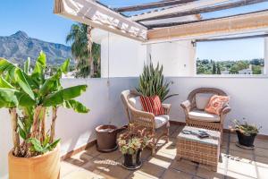 Ein allgemeiner Bergblick oder ein Berglick von der Ferienwohnung aus