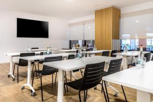 TV a/nebo společenská místnost v ubytování Hotel Vibra Beverly Playa