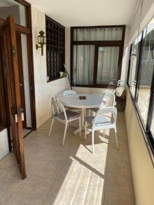 Zdjęcie z galerii obiektu Urb Playamar 1 Torremolinos 1st line Beach w mieście Torremolinos